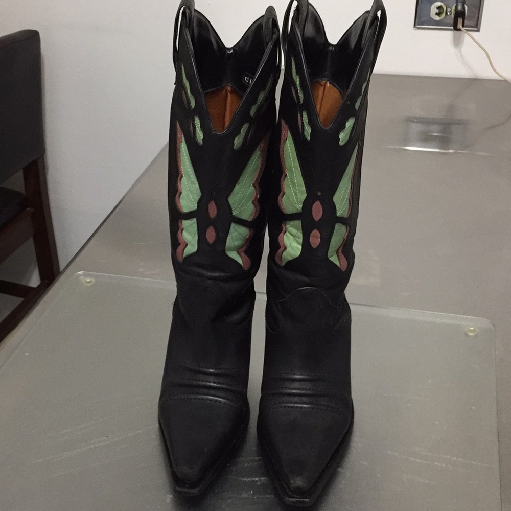DIBA vintage  leather cowboy Boots w/Butterfly